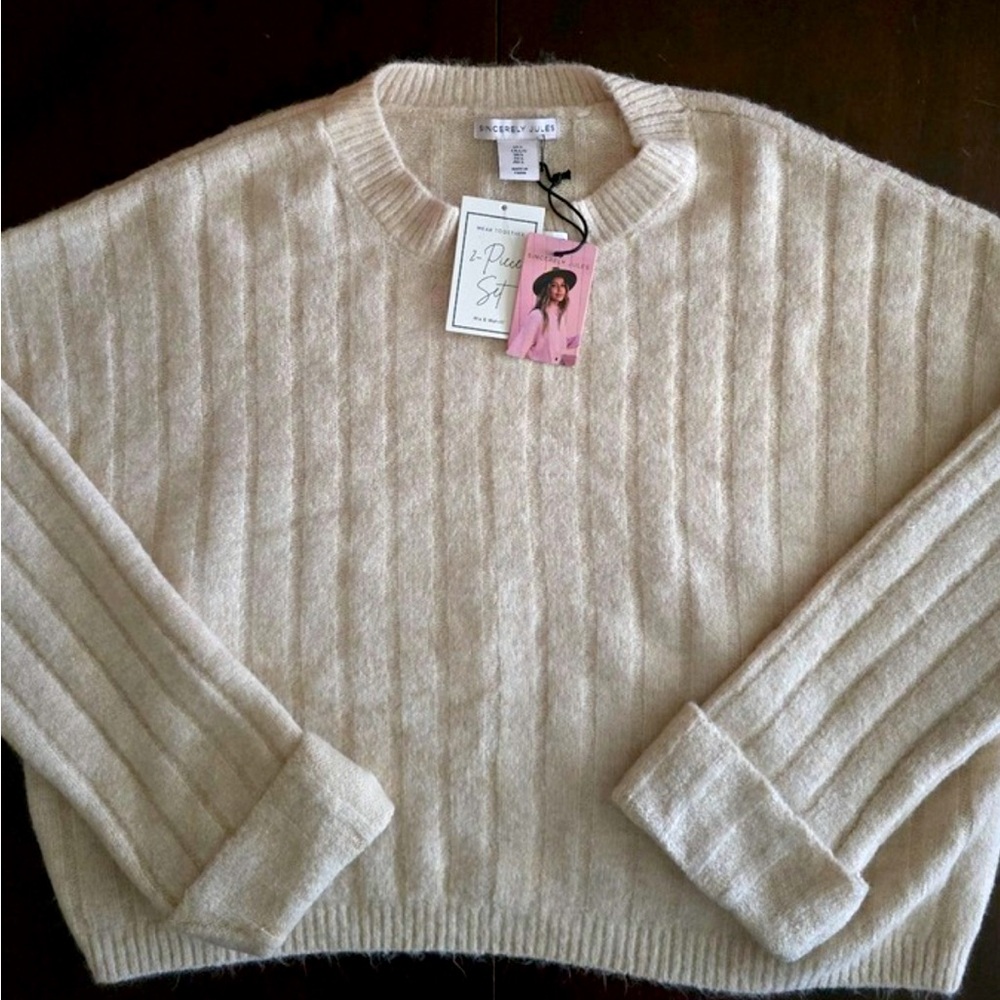 Cozy Ribbed Crewneck Sweater and pants  set! !!